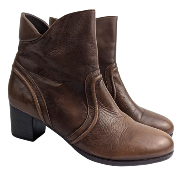 Anthropologie Everybody by BZ Moda Brown Leather Ankle Booties S - Picture 2 of 8